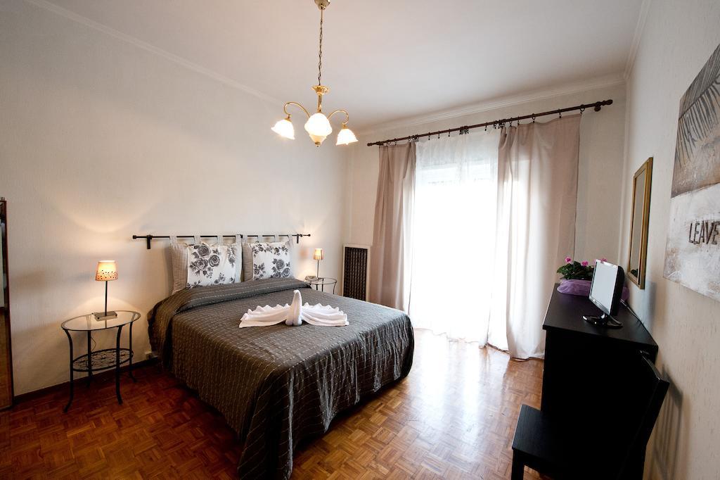 A Casa Di Enza Apartment Rome Room photo